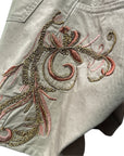 Souvenir shorts con ricami laterali