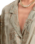 Philia Loft camicia ricamata con collana