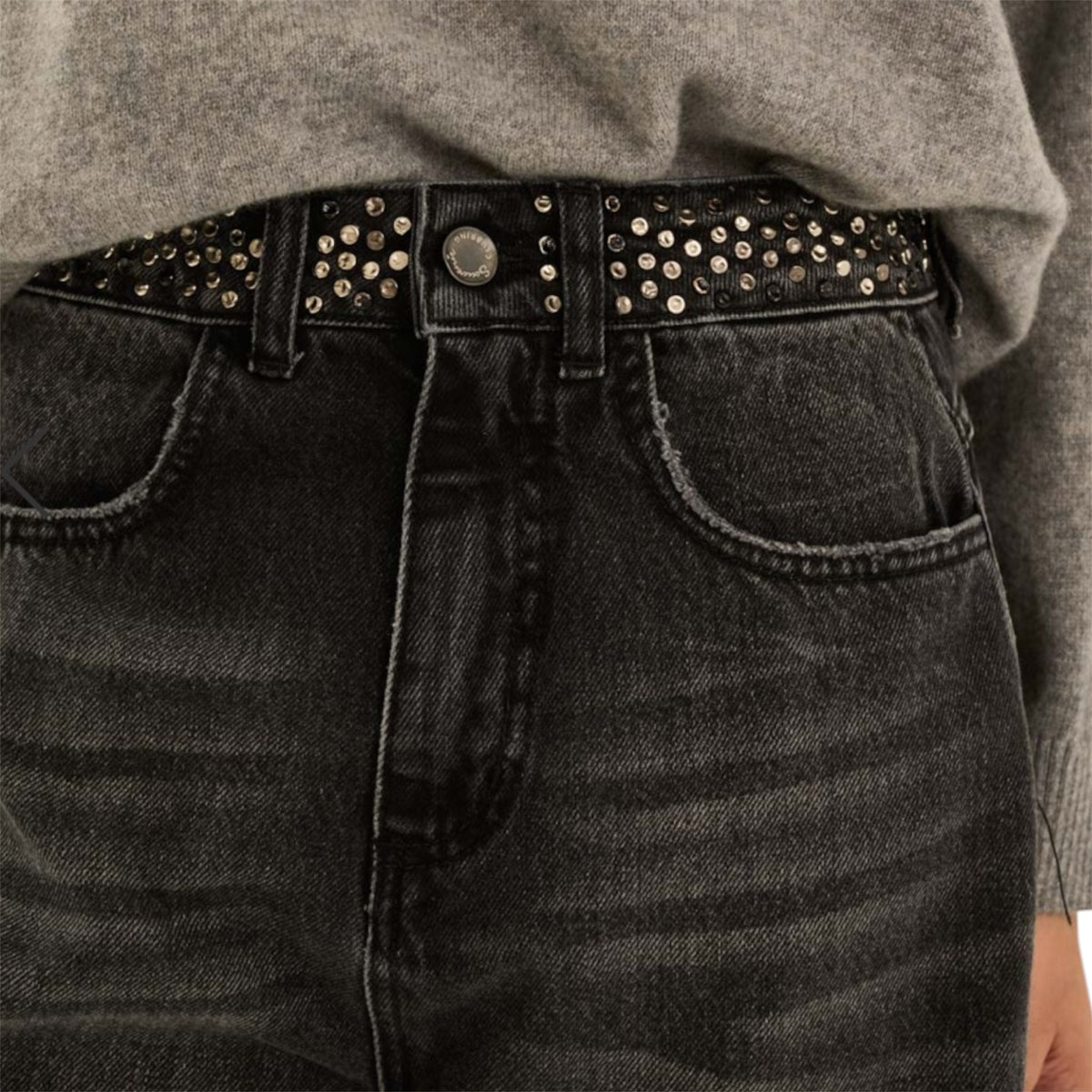 Souvenir jeans con borchie in vita
